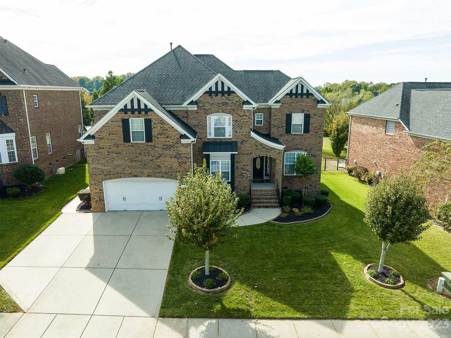 Property image 1 at 426 Deer Brush Lane, Waxhaw, NC 28173