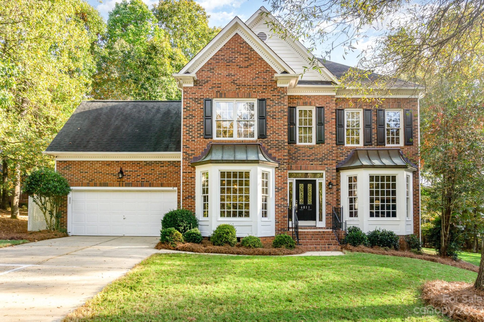 Property image 1 at 6811 Kirkhom Court, Charlotte, NC 28277