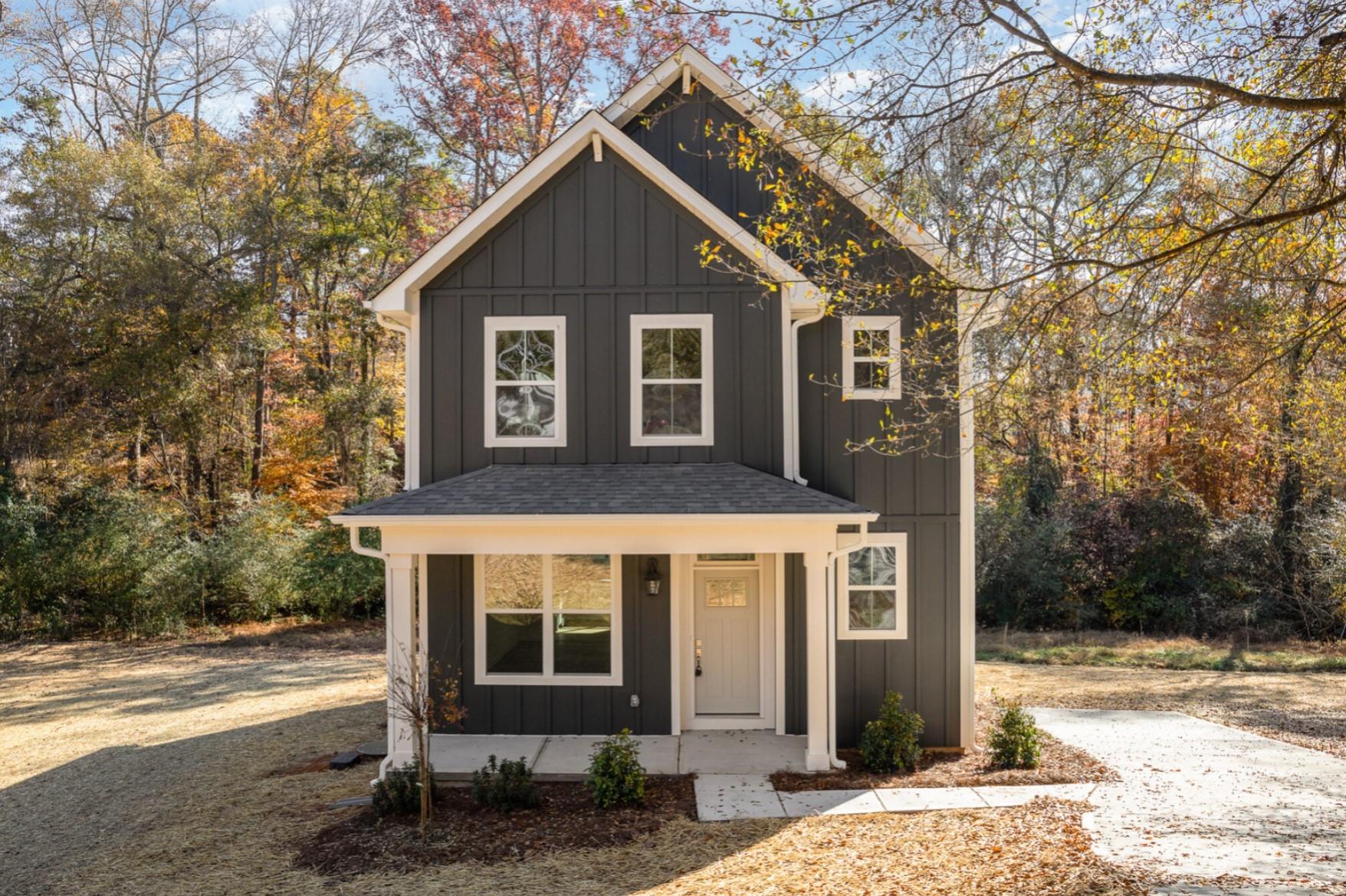 Property image 1 at 302 Cherry Street, Belmont, NC 28012