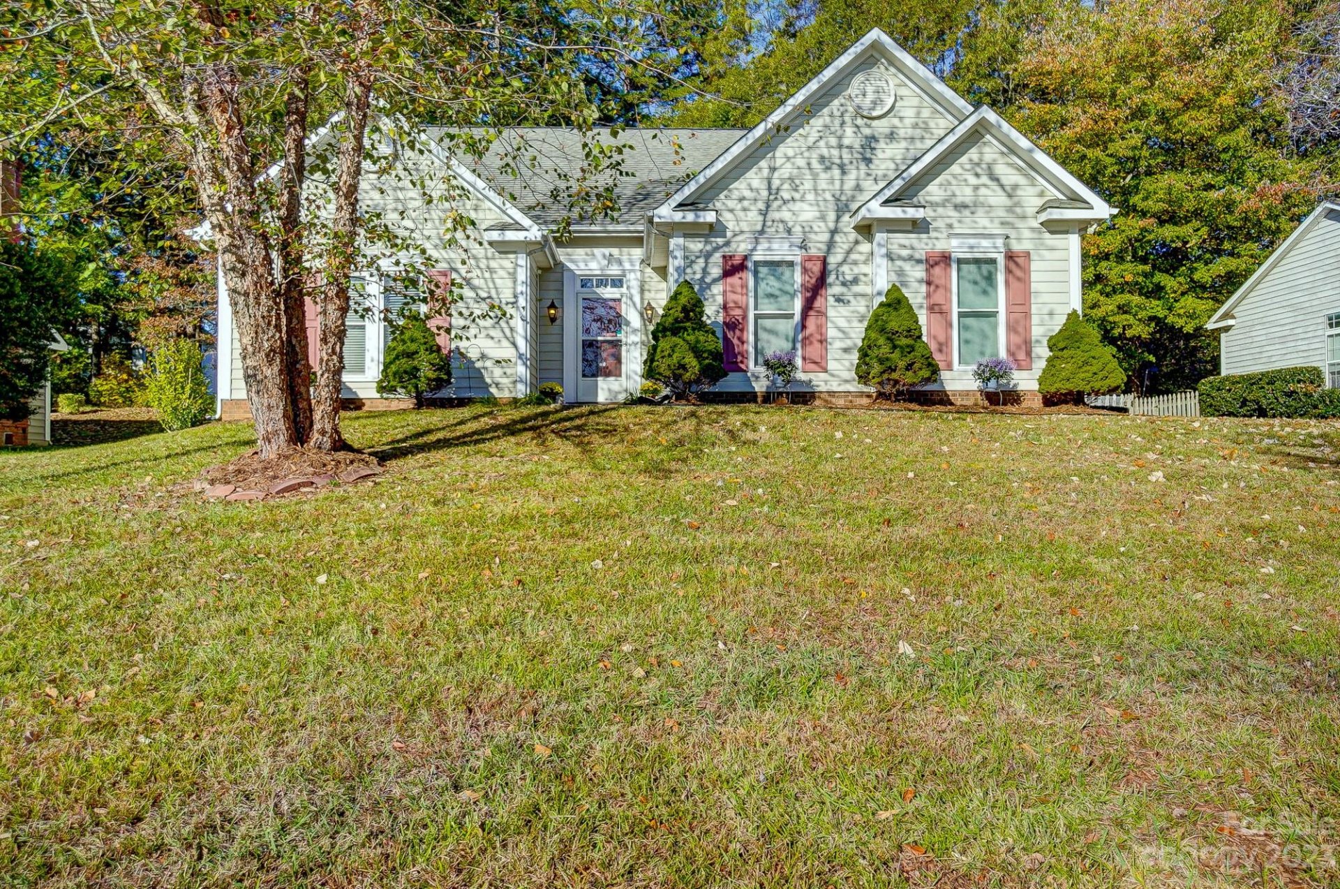 Property image 1 at 8703 Woodcock Lane, Charlotte, NC 28216