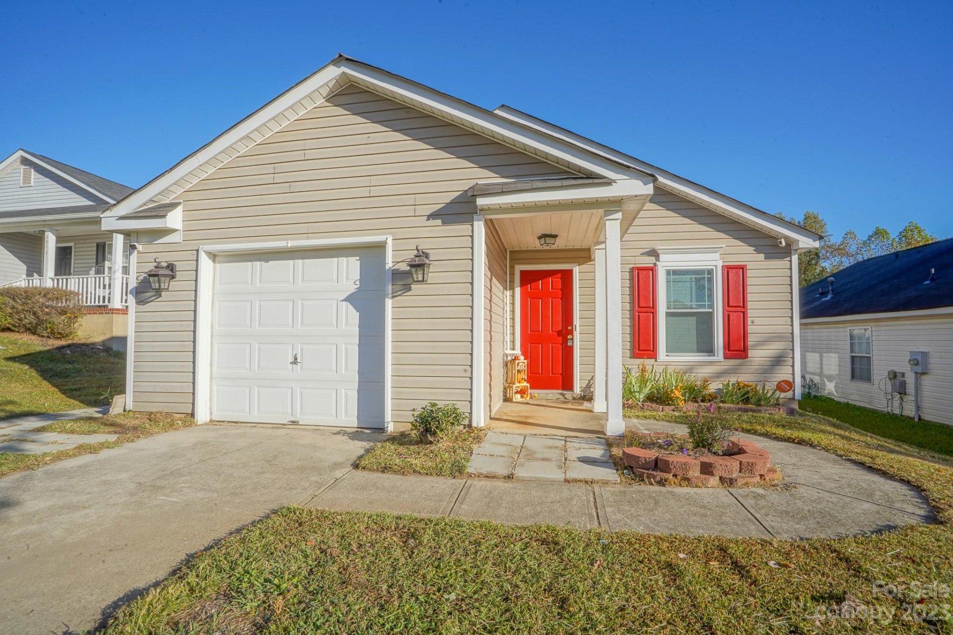 3017 Rockingham Court