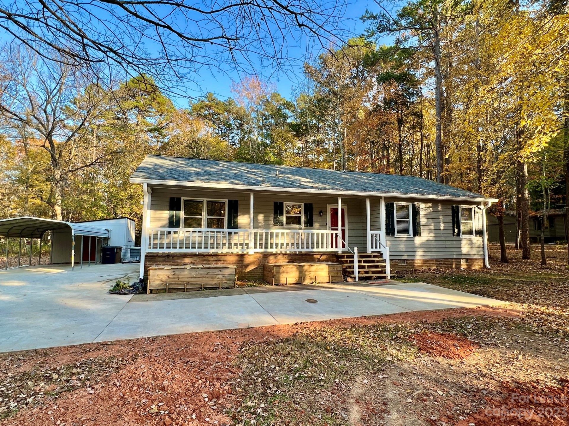 Property image 1 at 5809 Lindenwood Drive, Matthews, NC 28104