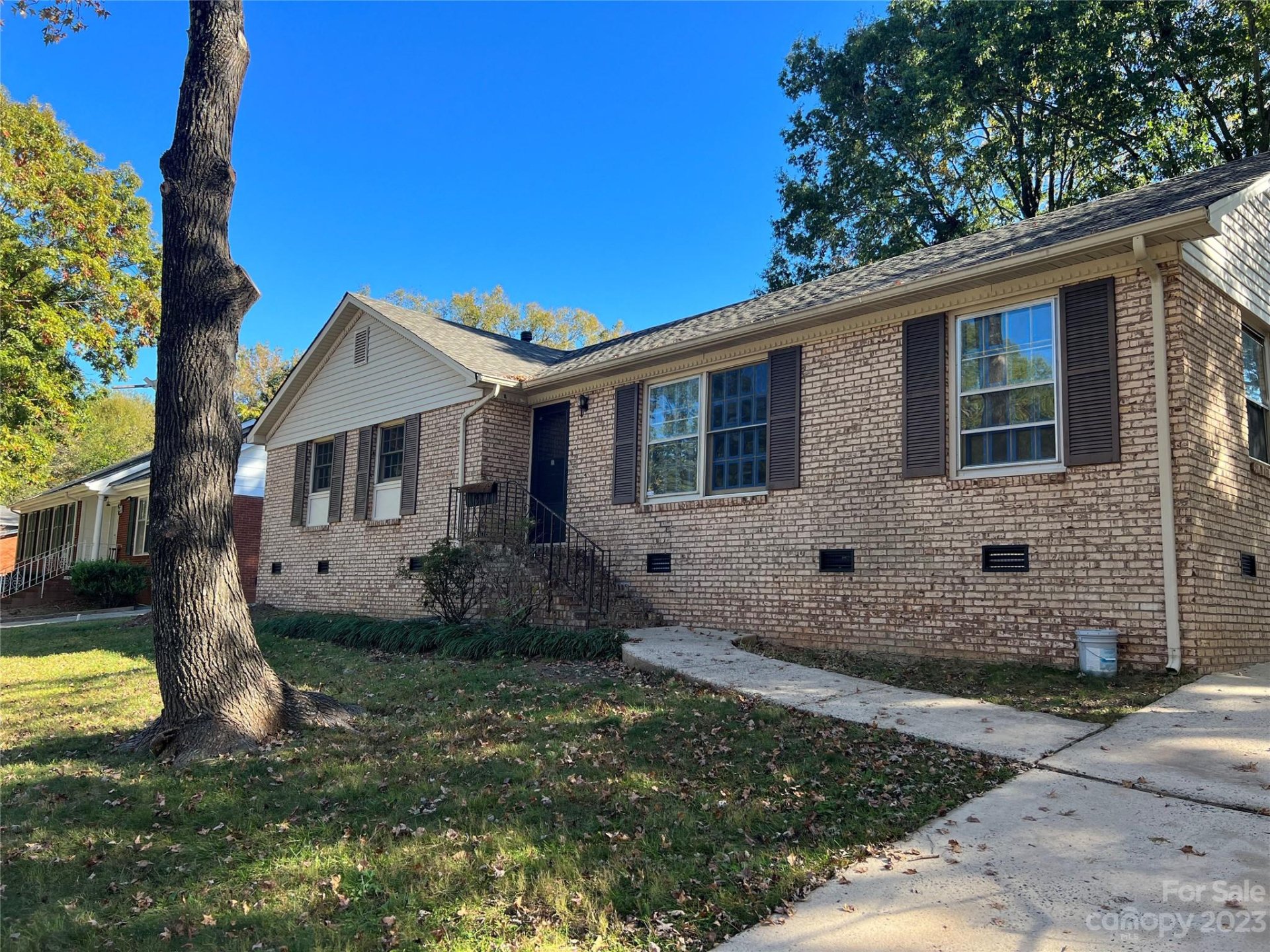 Property image 1 at 6512 Eaglecrest Road, Charlotte, NC 28212