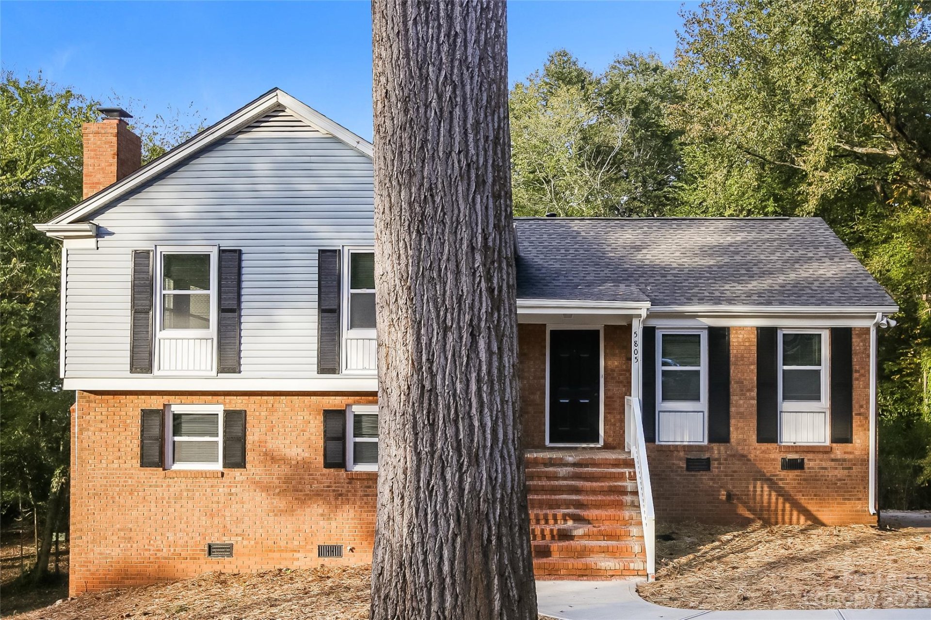 Property image 1 at 5805 Quiet Cove Court, Charlotte, NC 28215