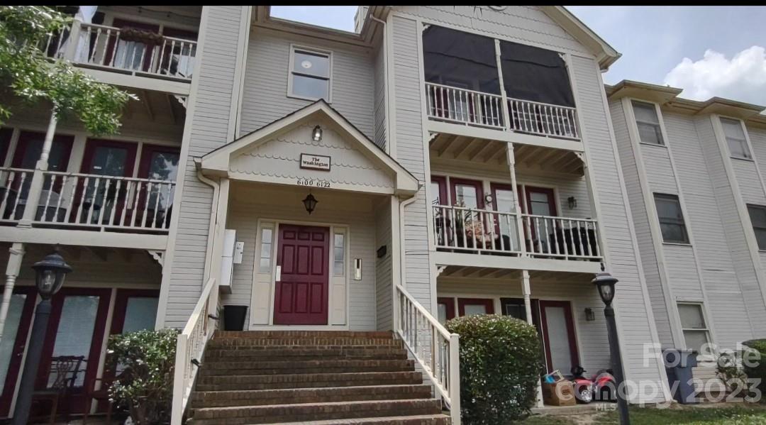 Property image 1 at 6106 Meadow Rose Lane, Charlotte, NC 28215