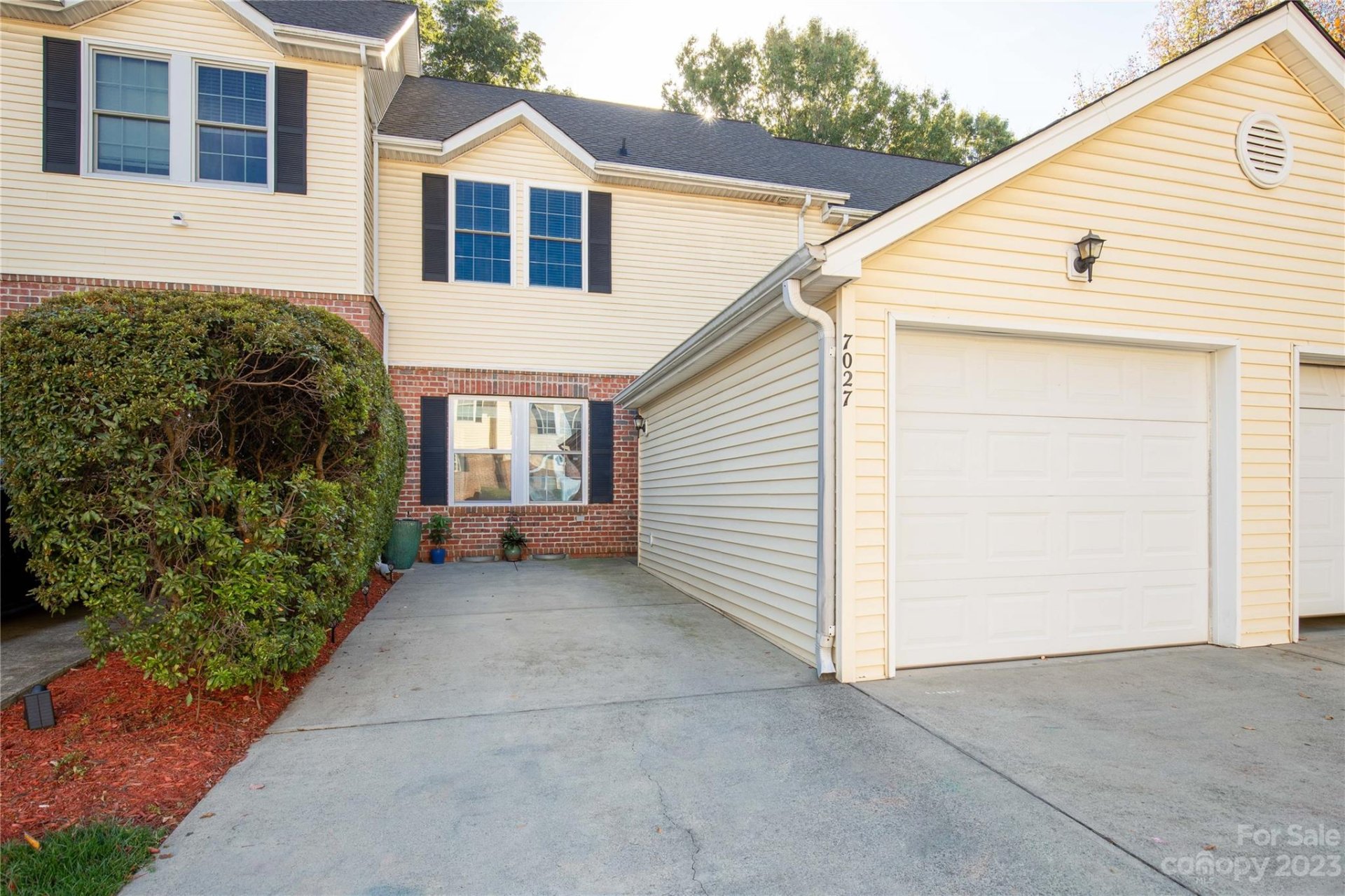 Property image 1 at 7027 Walnut Ridge Court, Charlotte, NC 28217