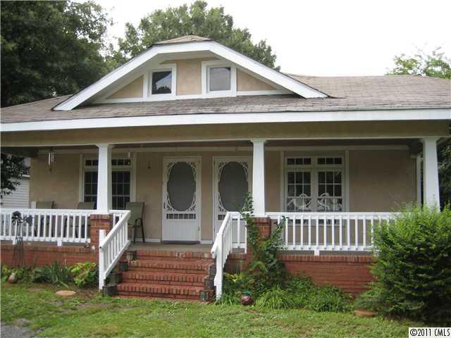 Property image 1 at 3741 Davis Avenue, Charlotte, NC 28208
