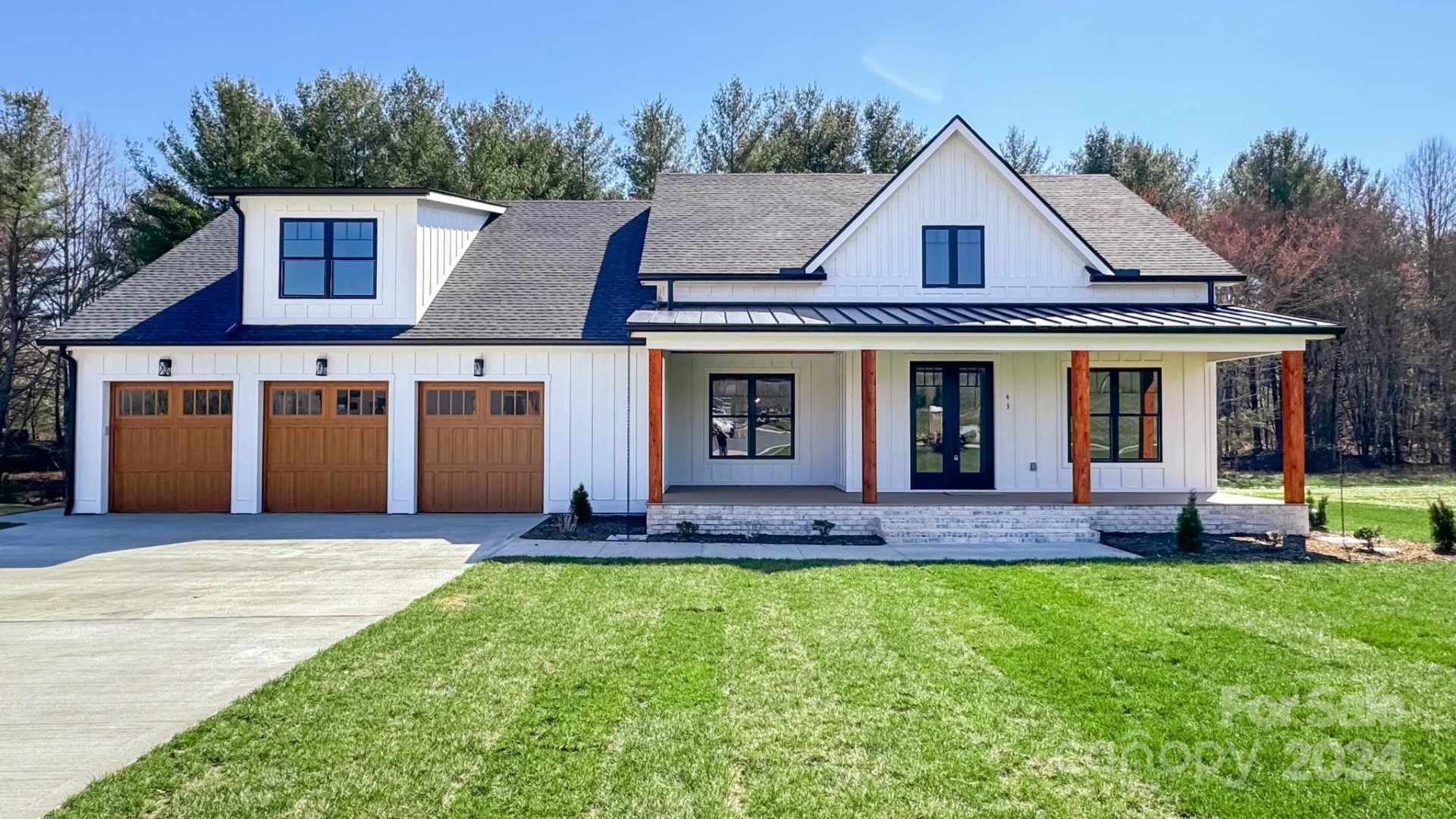 Property image 1 at 43 Lucy Lane, Mills River, NC 28759