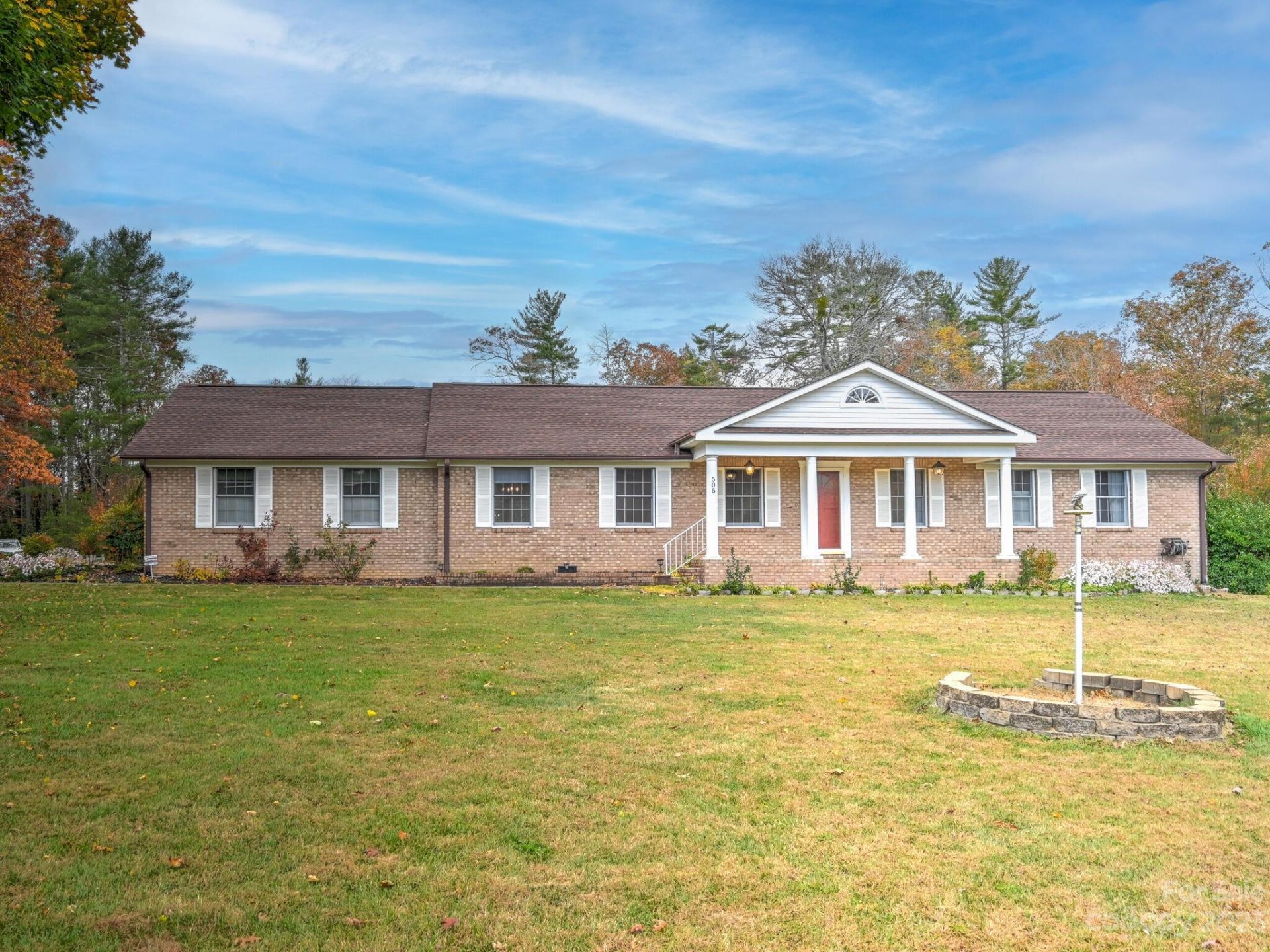 Property image 1 at 505 Crooked Creek Road, Hendersonville, NC 28739