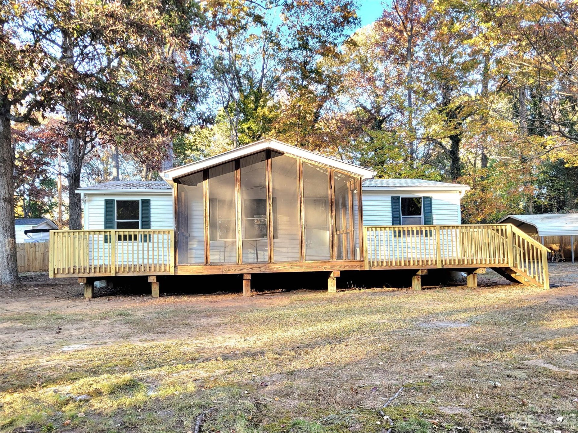 Property image 1 at 133 6th Avenue, New London, NC 28127