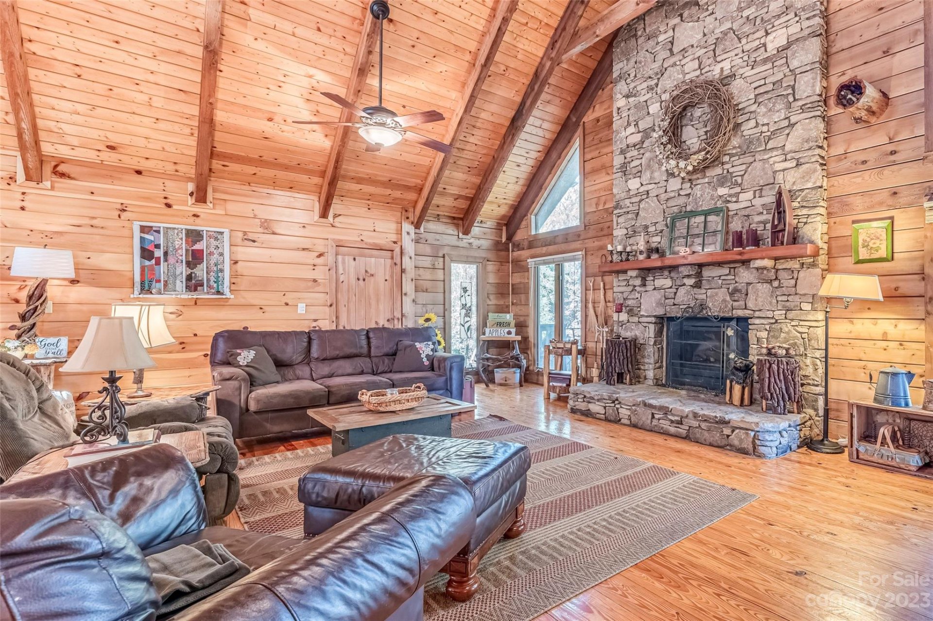 Property image 4 at 6 Ravenwood Lane, Horse Shoe, NC 28742