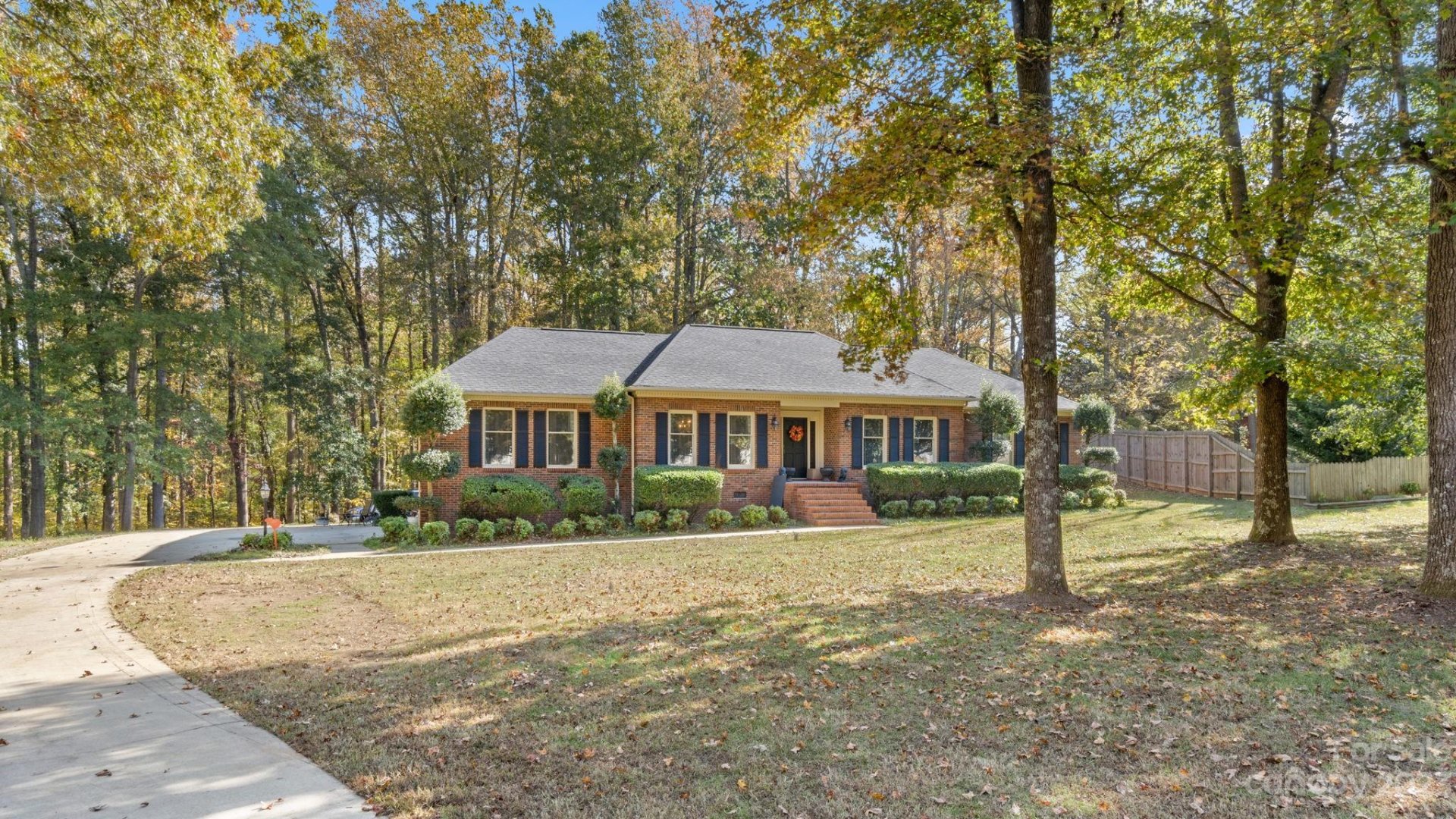 Property image 3 at 1360 Gallant Court, Rock Hill, SC 29732