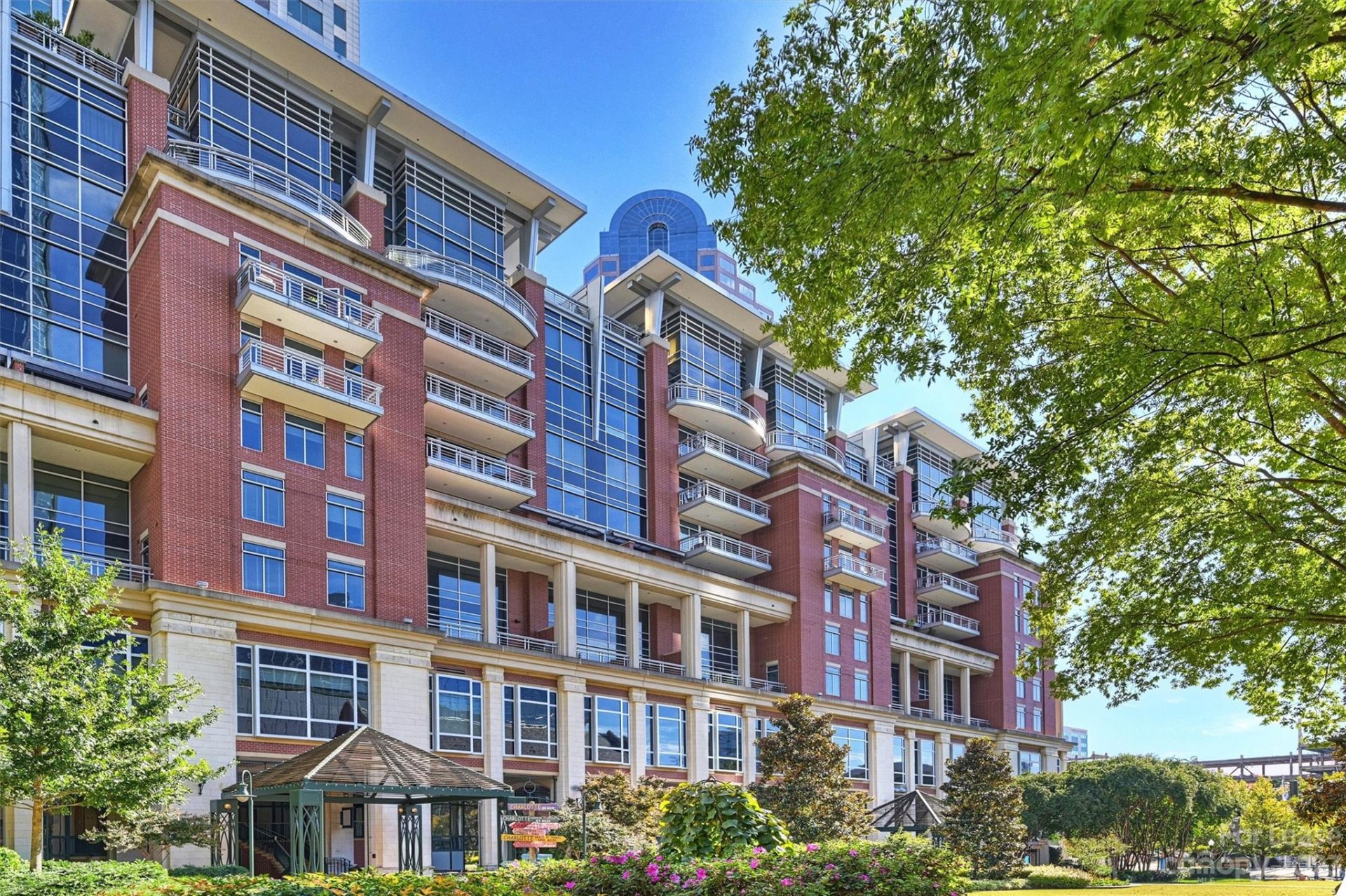 Property image 1 at 435 S Tryon Street, Charlotte, NC 28202