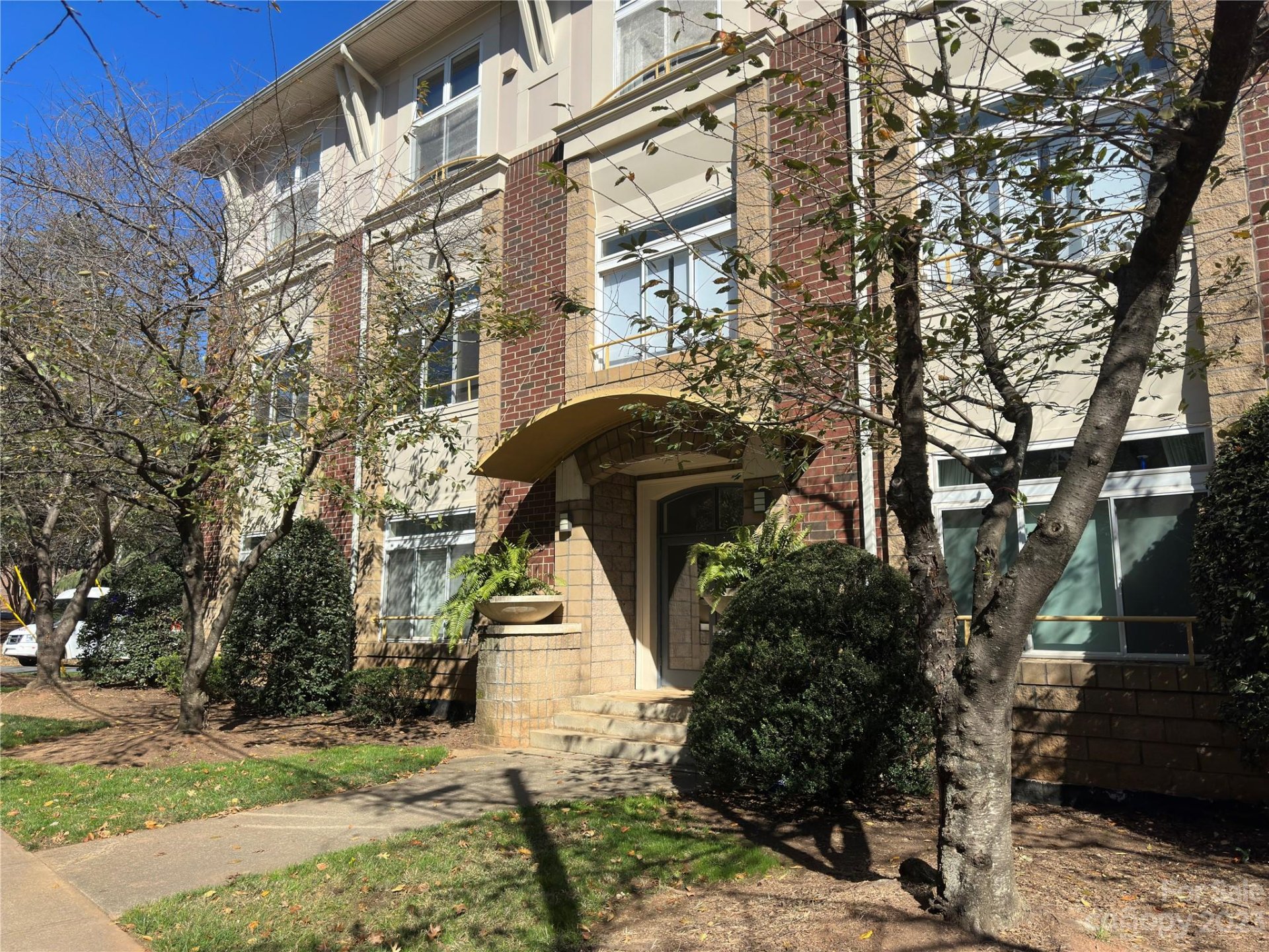 Property image 1 at 404 Laurel Avenue, Charlotte, NC 28204