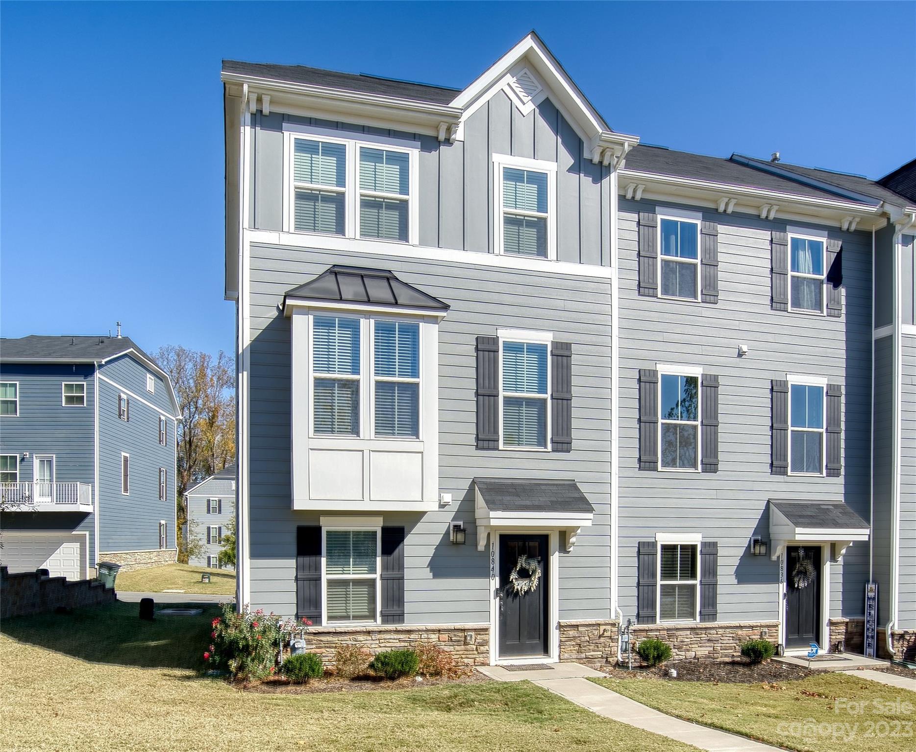 Property image 1 at 10840 Overlook Mountain Drive, Charlotte, NC 28216