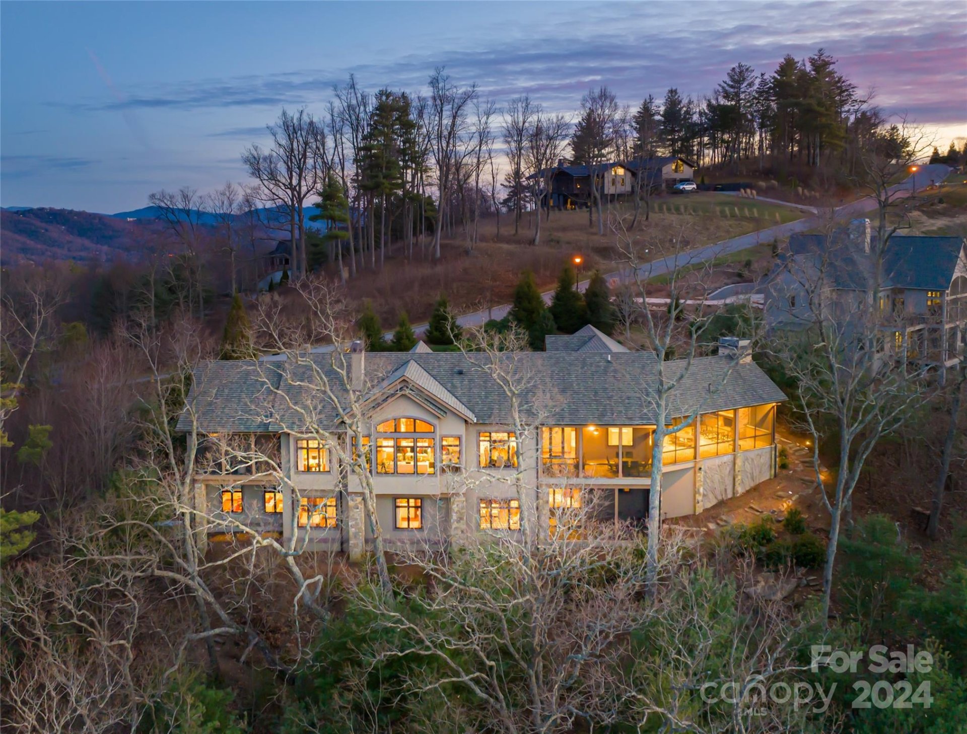 Property image 3 at 120 Summit Tower Circle, Asheville, NC 28804