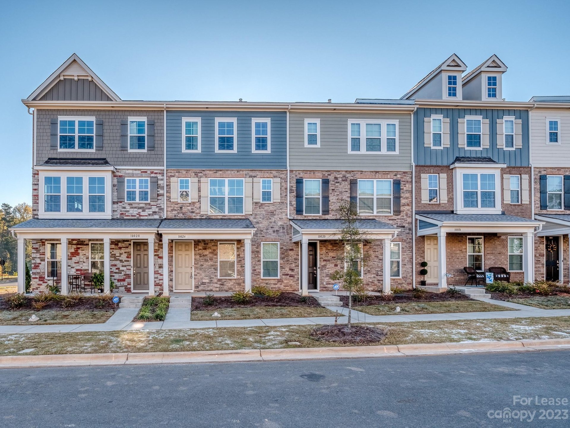 Property image 1 at 10024 Hemingway Place, Mint Hill, NC 28227