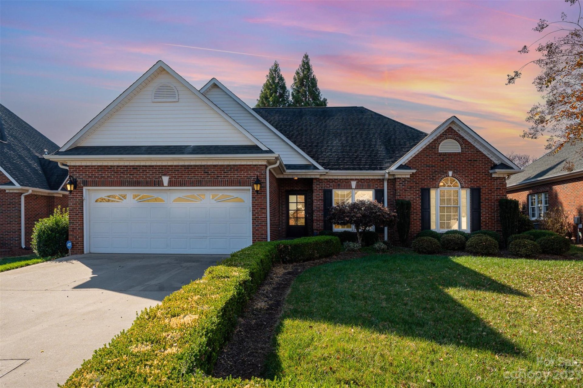 2140 Pinefield Court