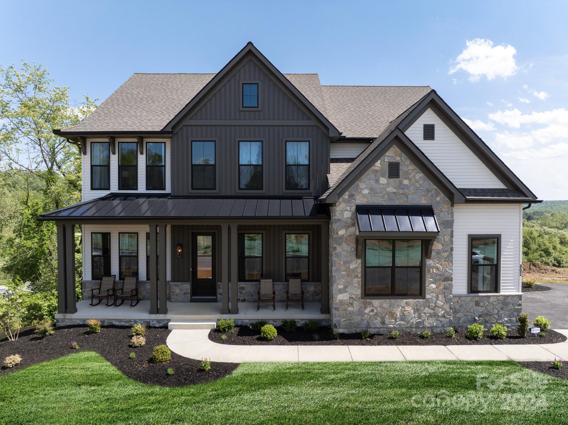 841 Lake Forest Drive