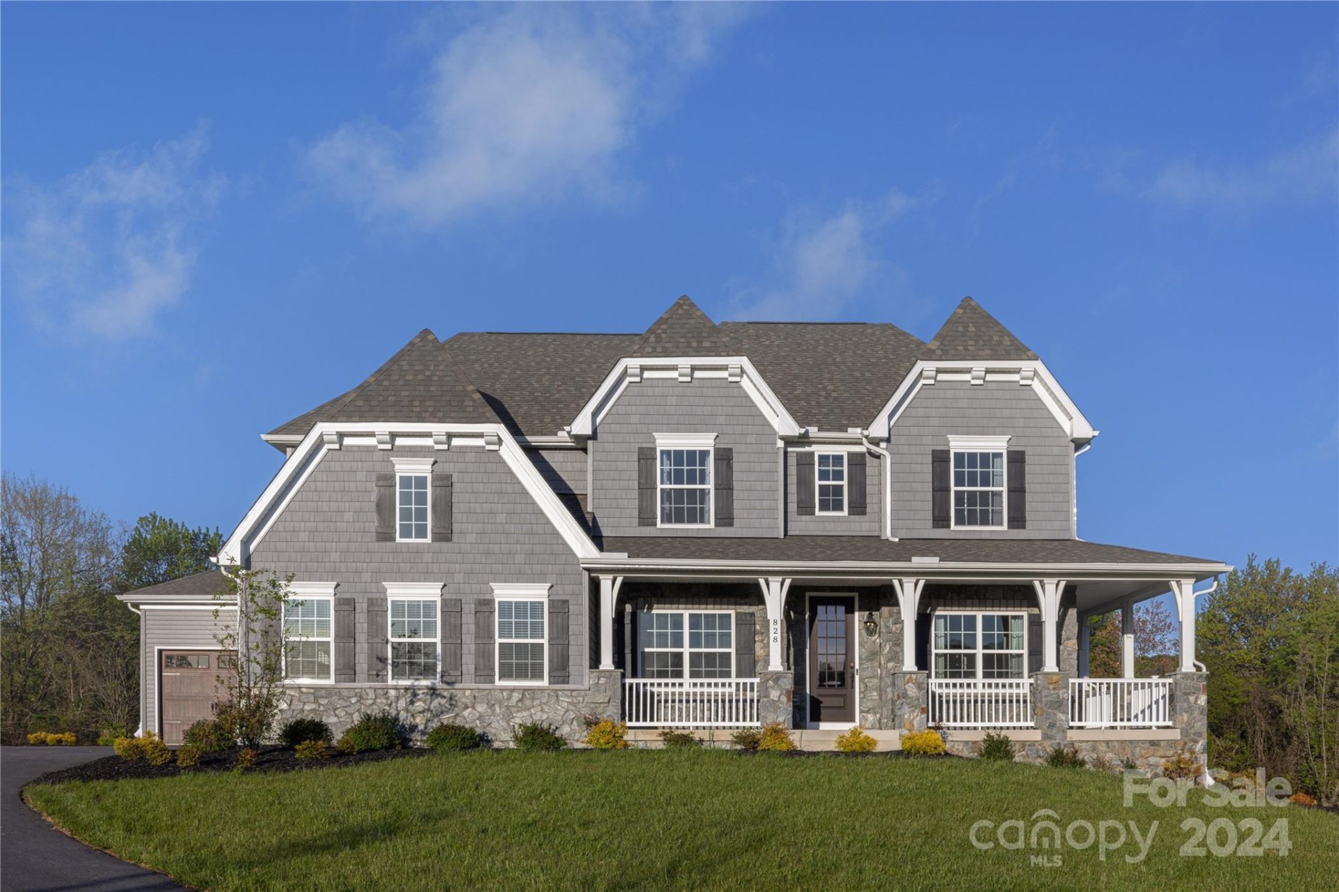 Property image 2 at 841 Lake Forest Drive, Belmont, NC 28012