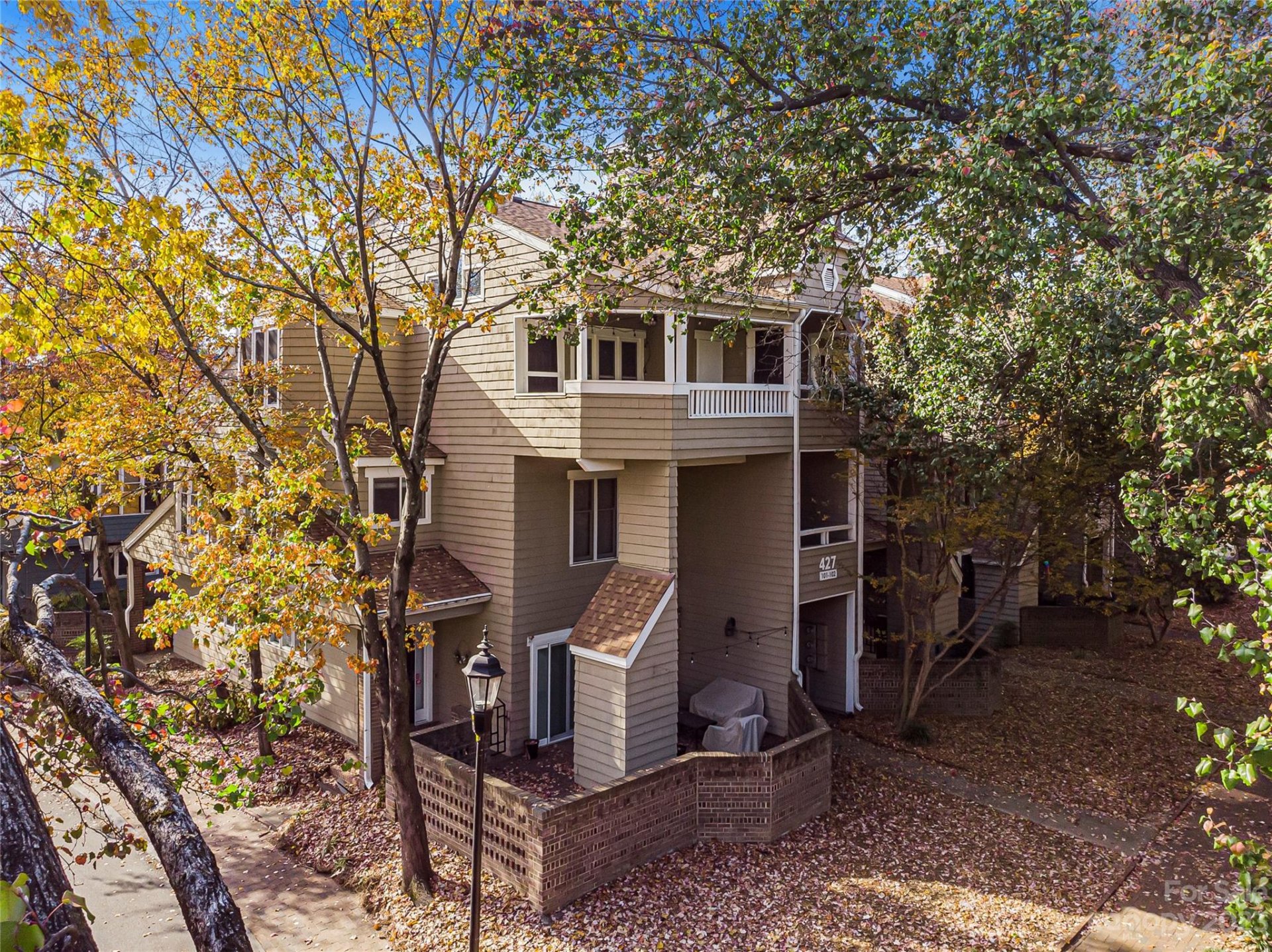 Property image 1 at 427 W 8th Street, Charlotte, NC 28202