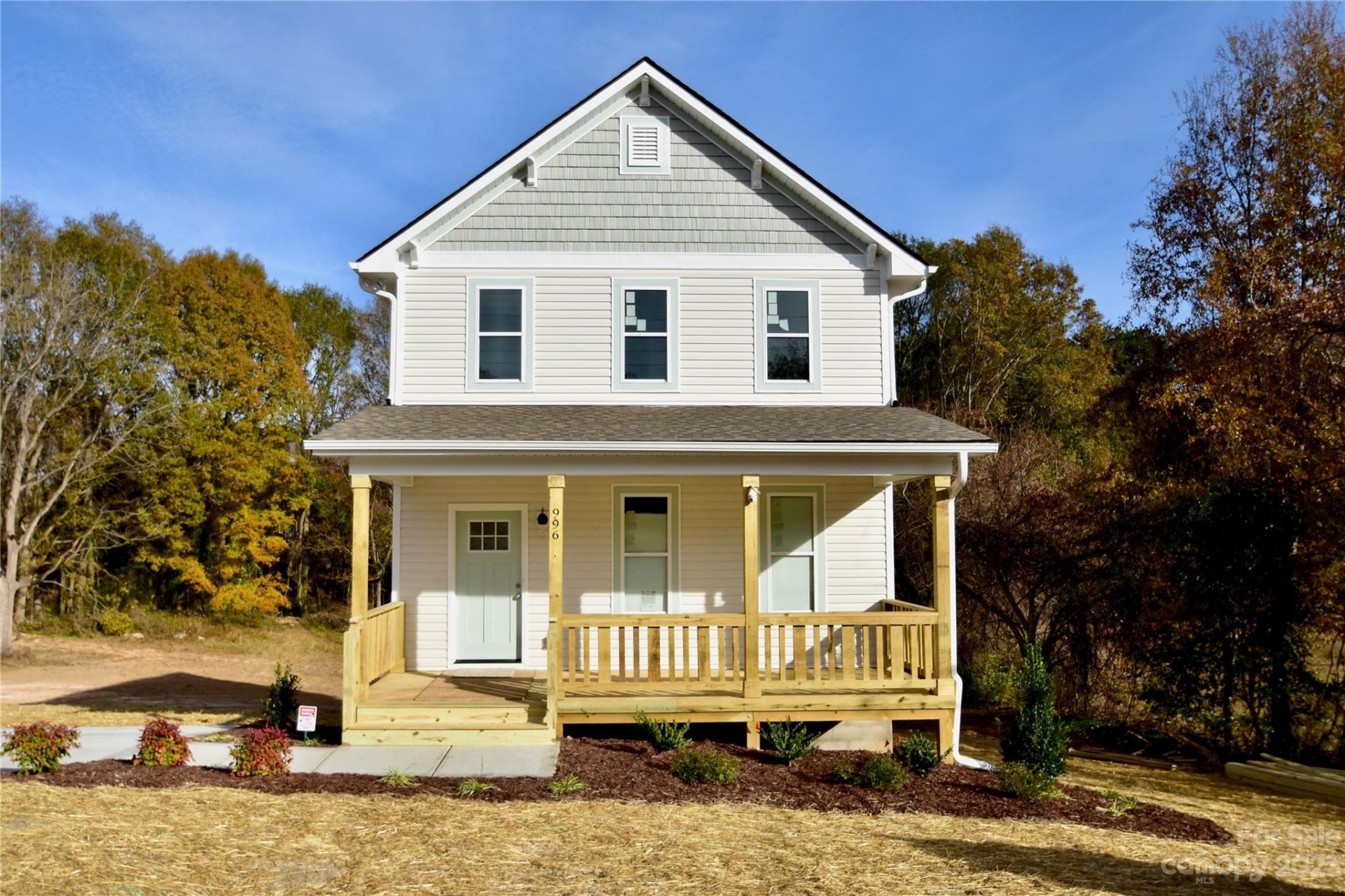 Property image 1 at 996 N Oakwood Street, Gastonia, NC 28052