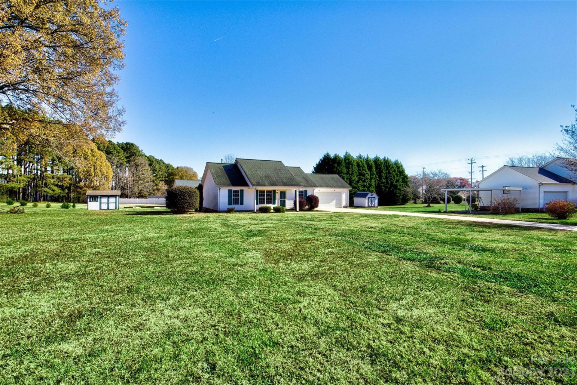 112 Brook Glen Drive