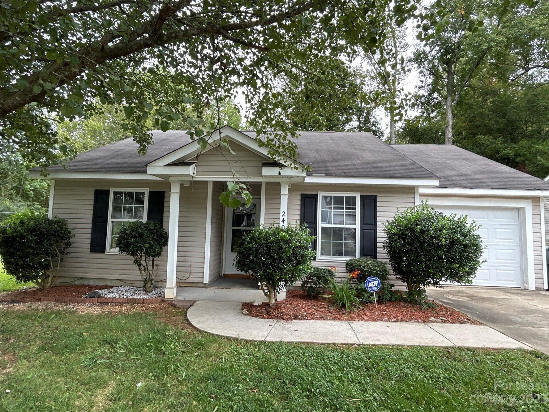 Property image 1 at 2405 Faircreek Court, Charlotte, NC 28269