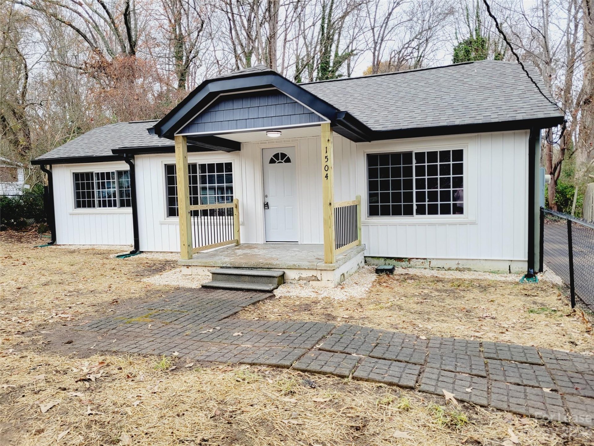 Property image 1 at 1504 Lake Street, Gastonia, NC 28052