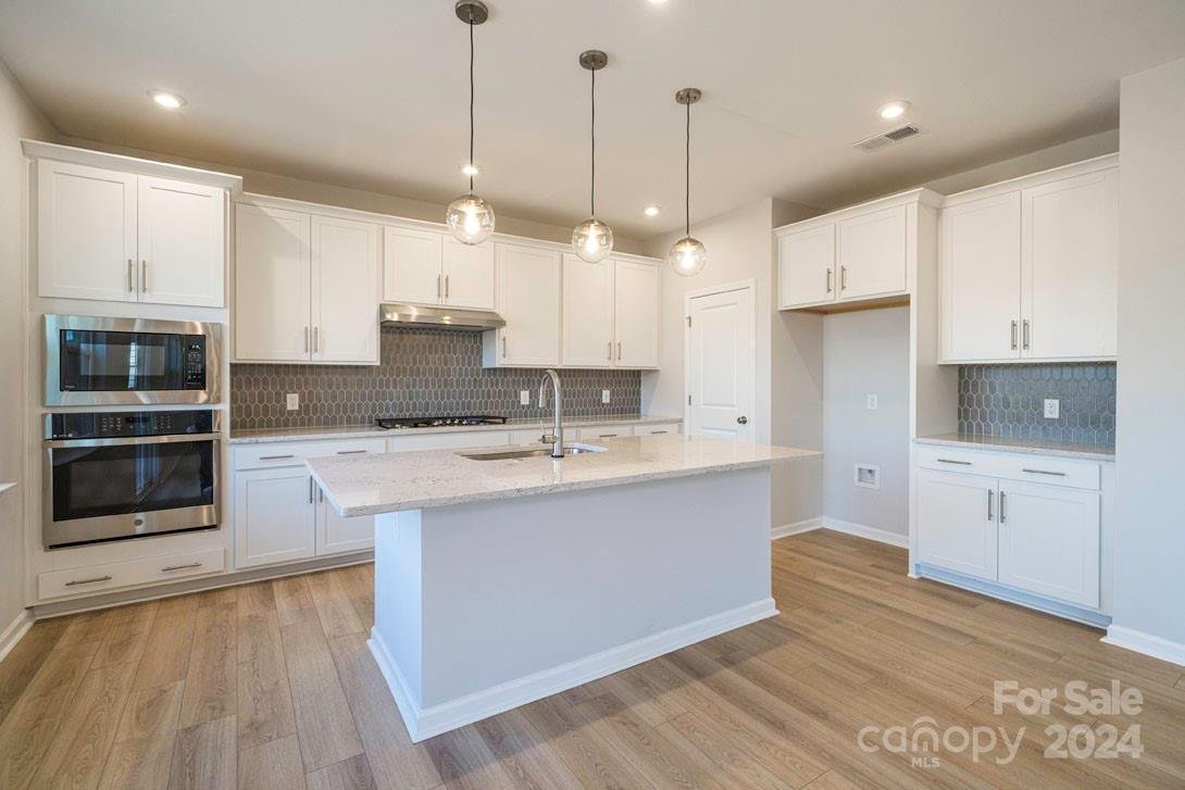 Property image 1 at 8214 Franklin Trail Street, Mint Hill, NC 28227