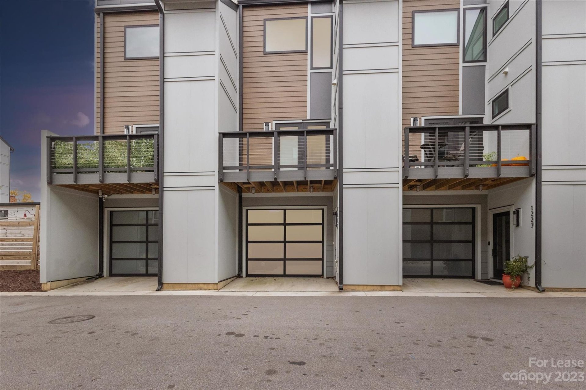 Property image 1 at 1225 Minter Place, Charlotte, NC 28203