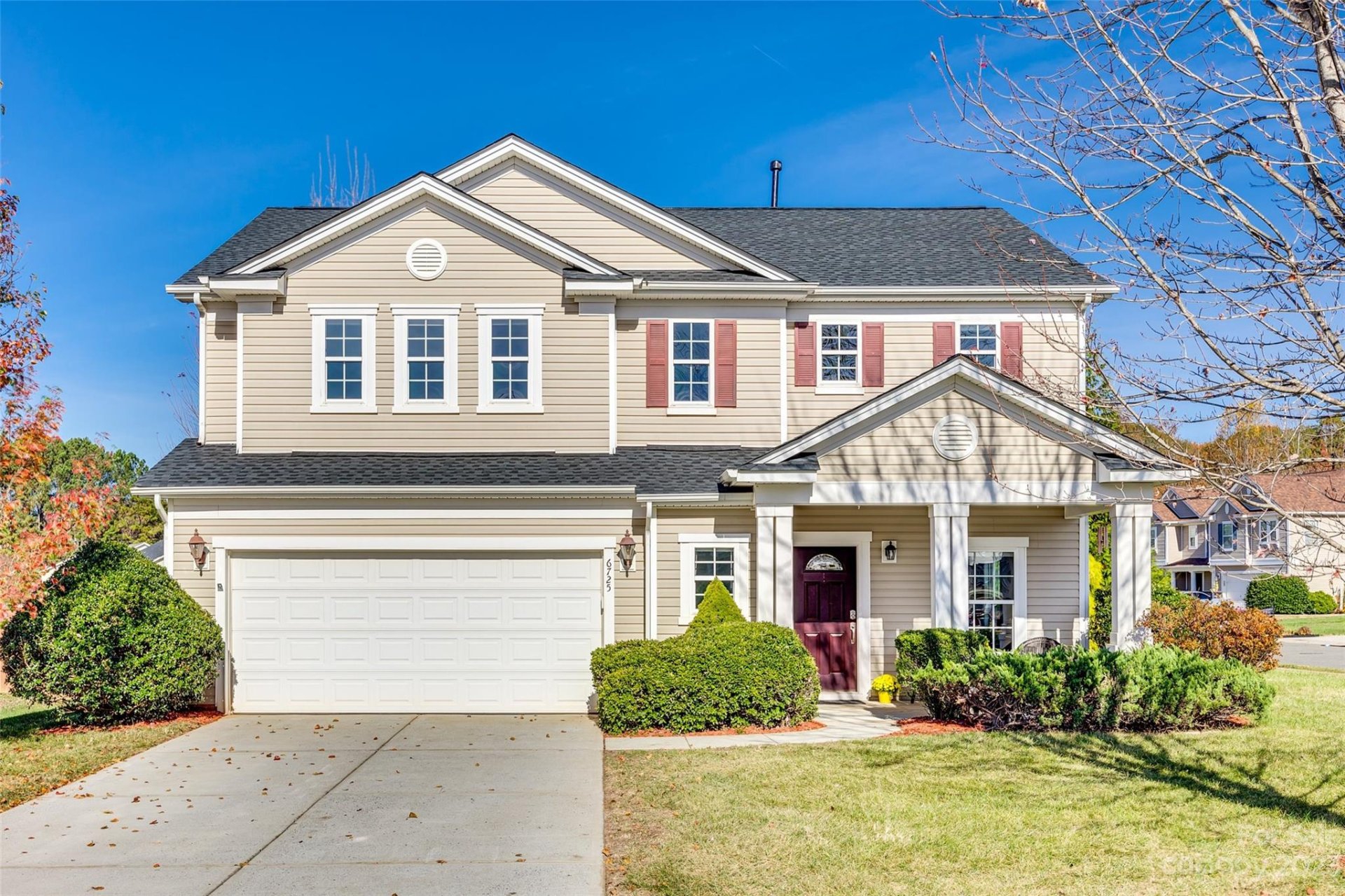 6725 Oakdale Meadows Court