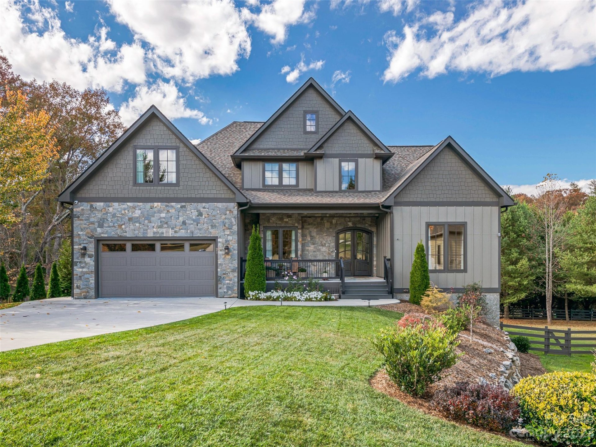 Property image 1 at 21 King View Drive, Fletcher, NC 28732