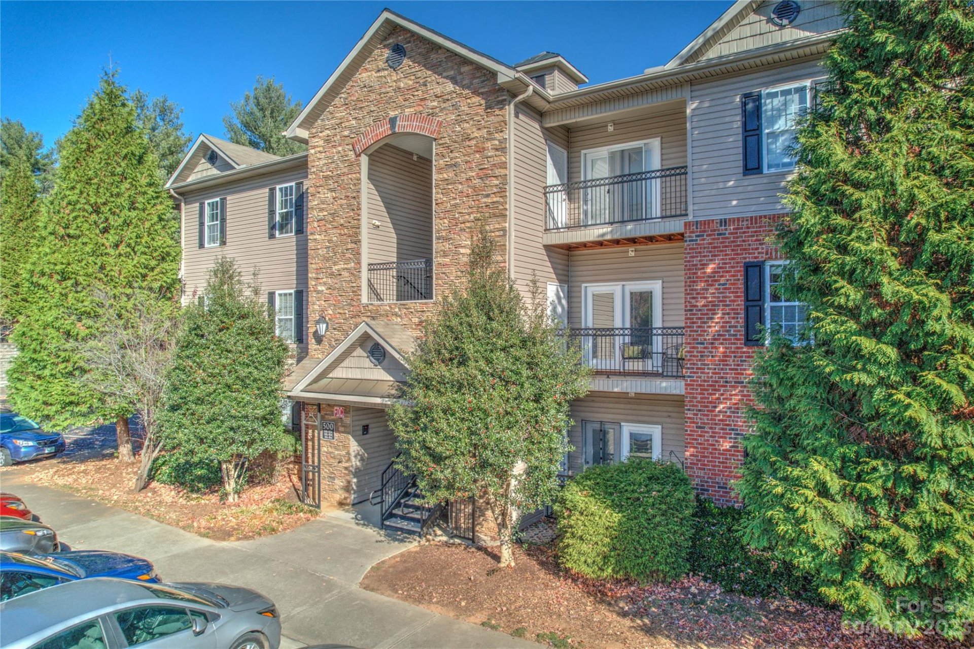 Property image 1 at 524 Appeldoorn Circle, Asheville, NC 28803