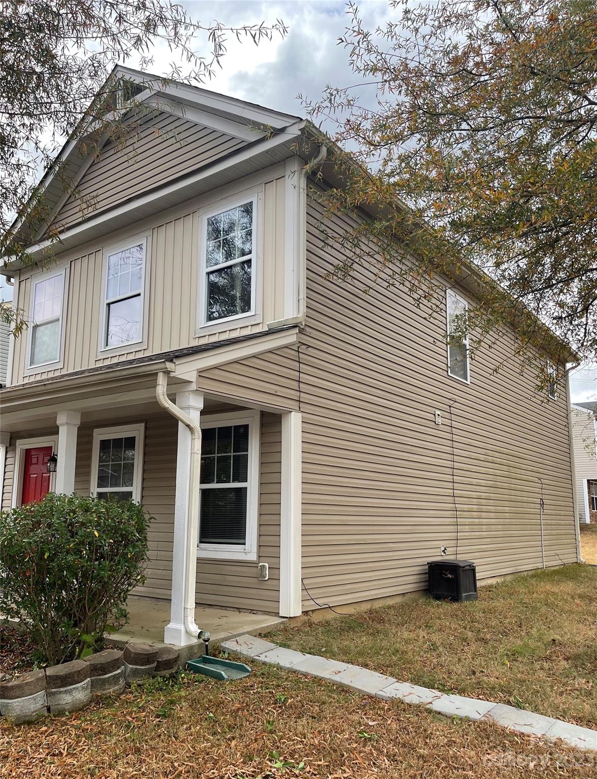 Property image 1 at 202 Ravenridge Court, Charlotte, NC 28216