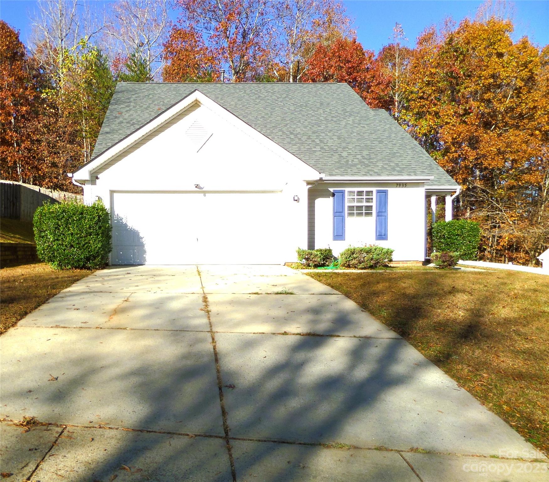 Property image 1 at 7935 Shiny Meadow Lane, Charlotte, NC 28215