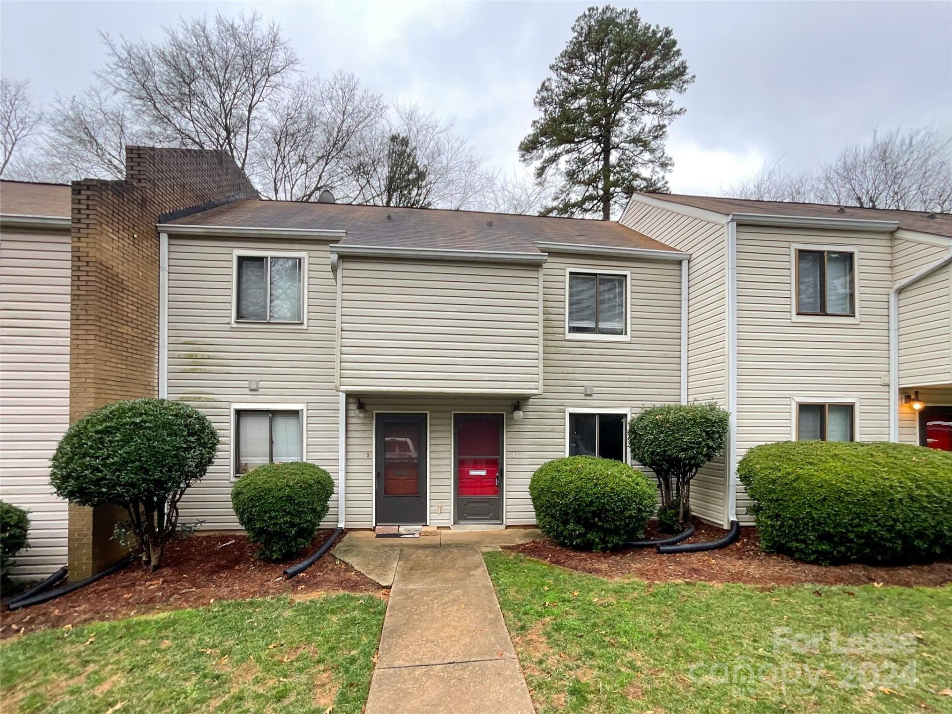 Property image 1 at 951 Hollywood Street, Charlotte, NC 28211