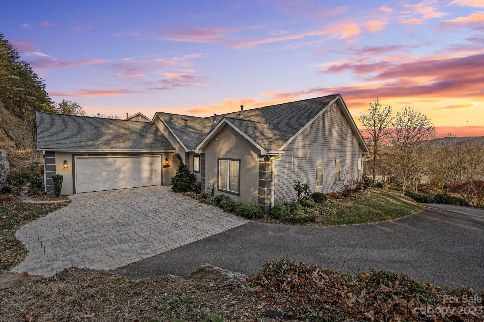 Property image 1 at 29 Stonebridge Drive, Asheville, NC 28805