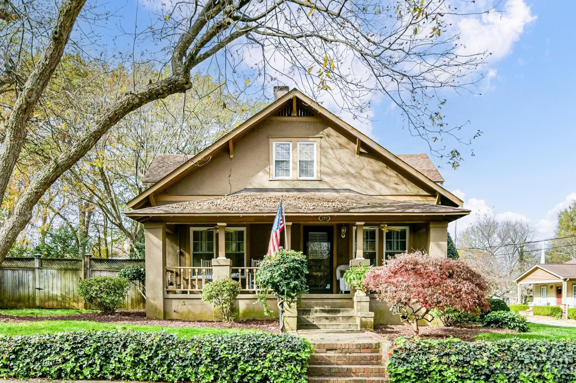 Property image 1 at 327 Campus Street, Charlotte, NC 28216