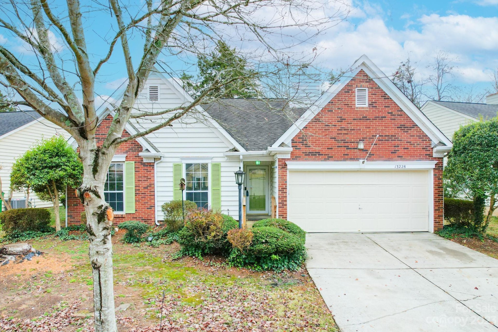 13228 Lampmeade Lane