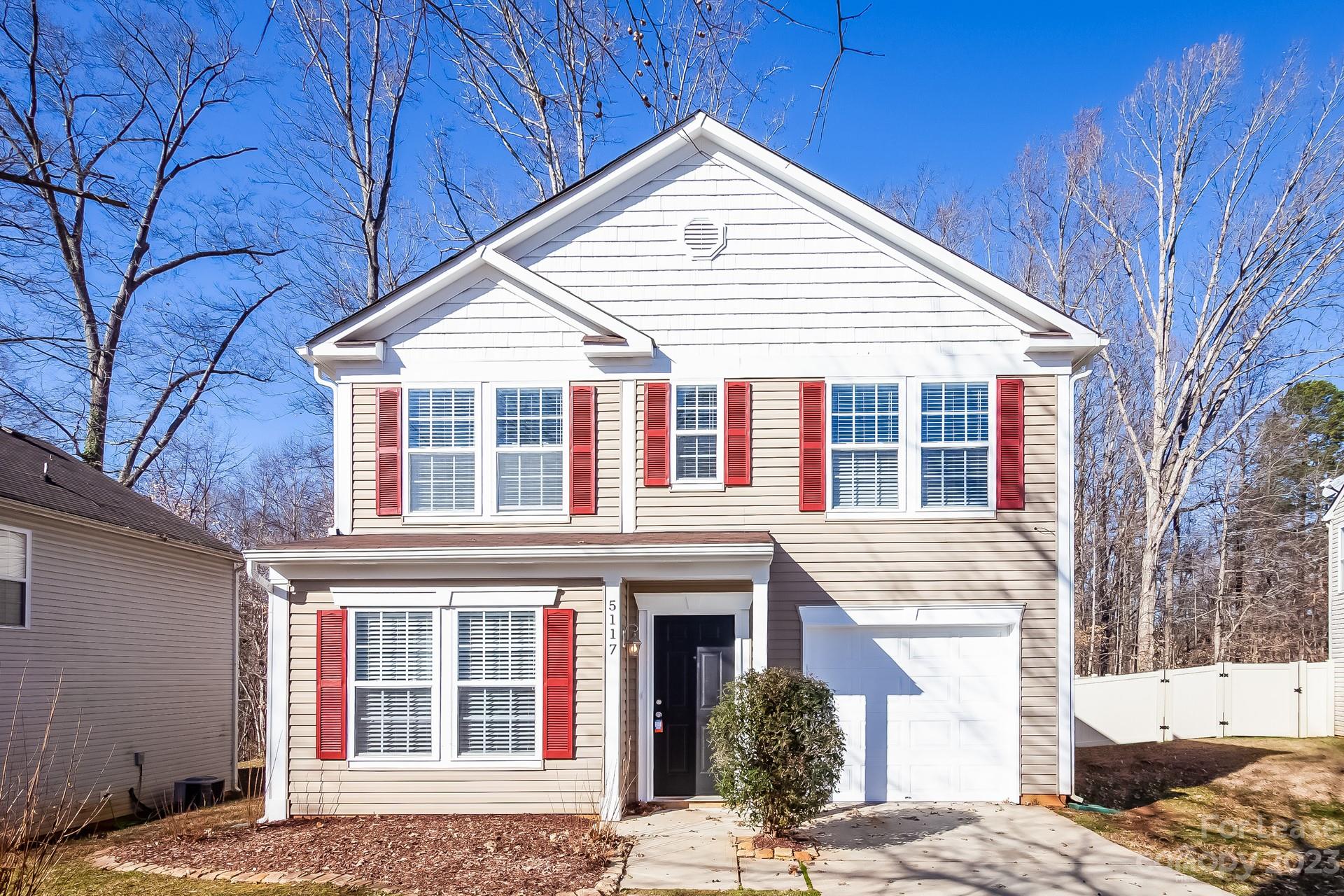 Property image 1 at 5117 Vanhoy Lane, Charlotte, NC 28269