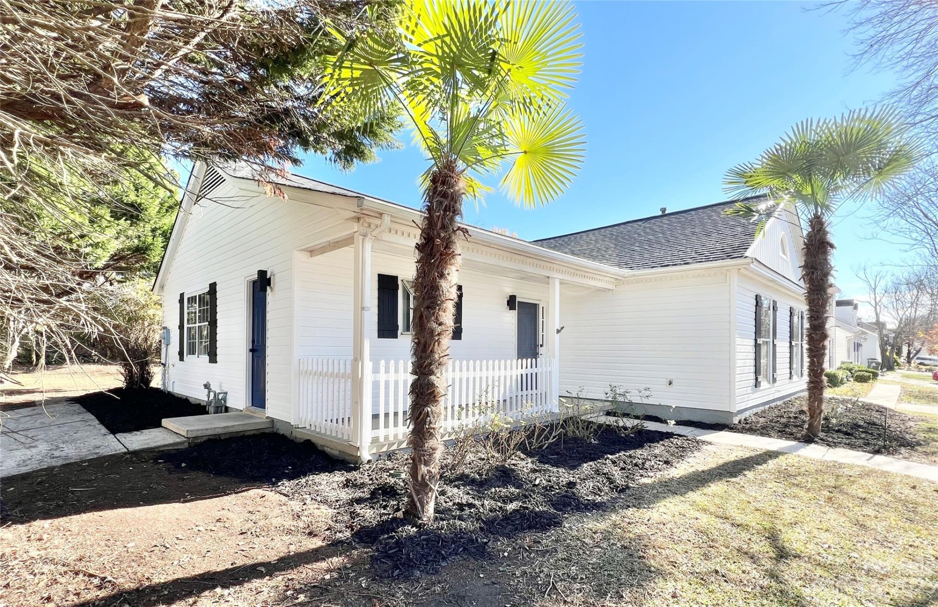 1437 Fieldcrest Circle