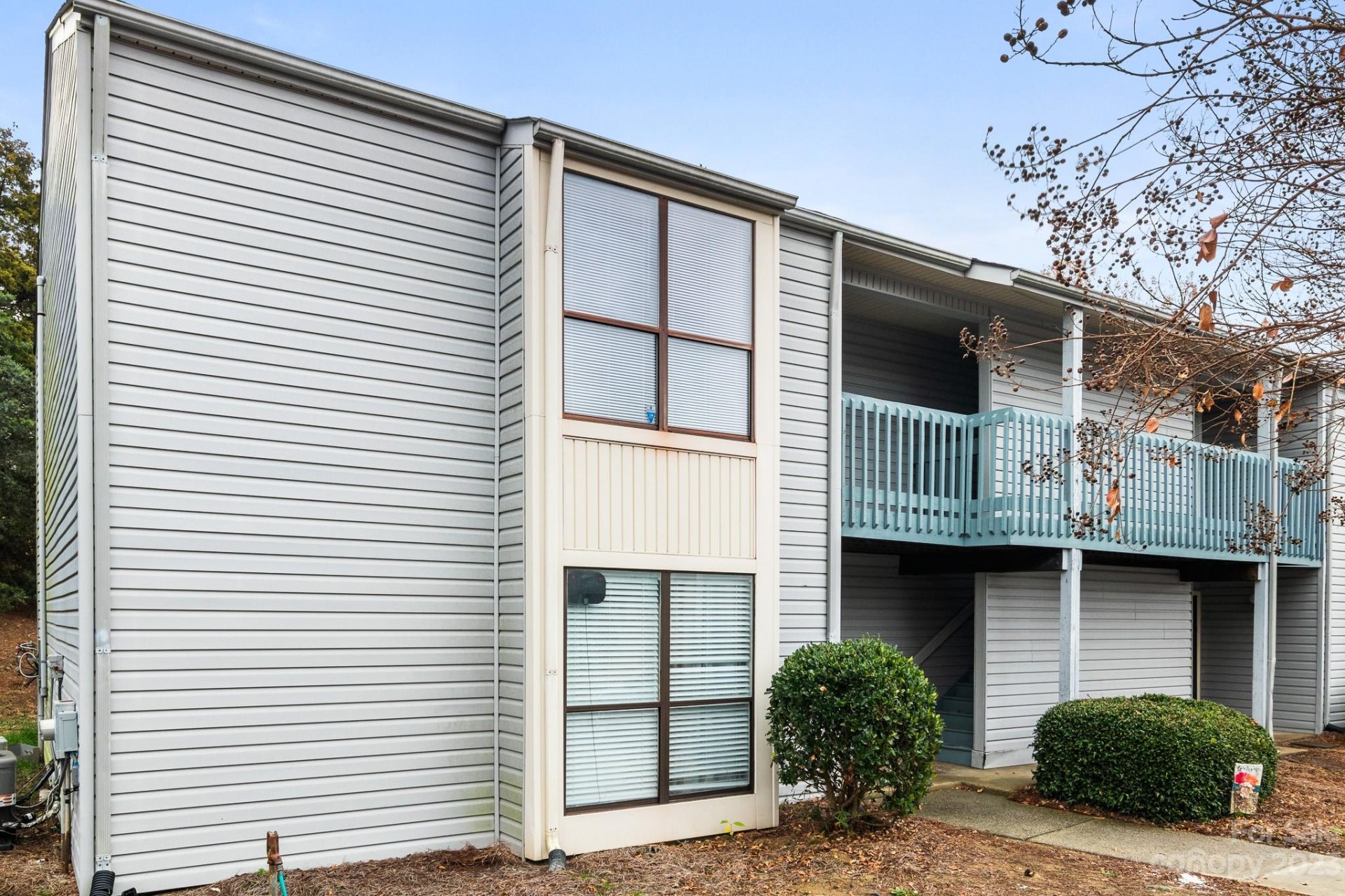 11185 Harrowfield Road