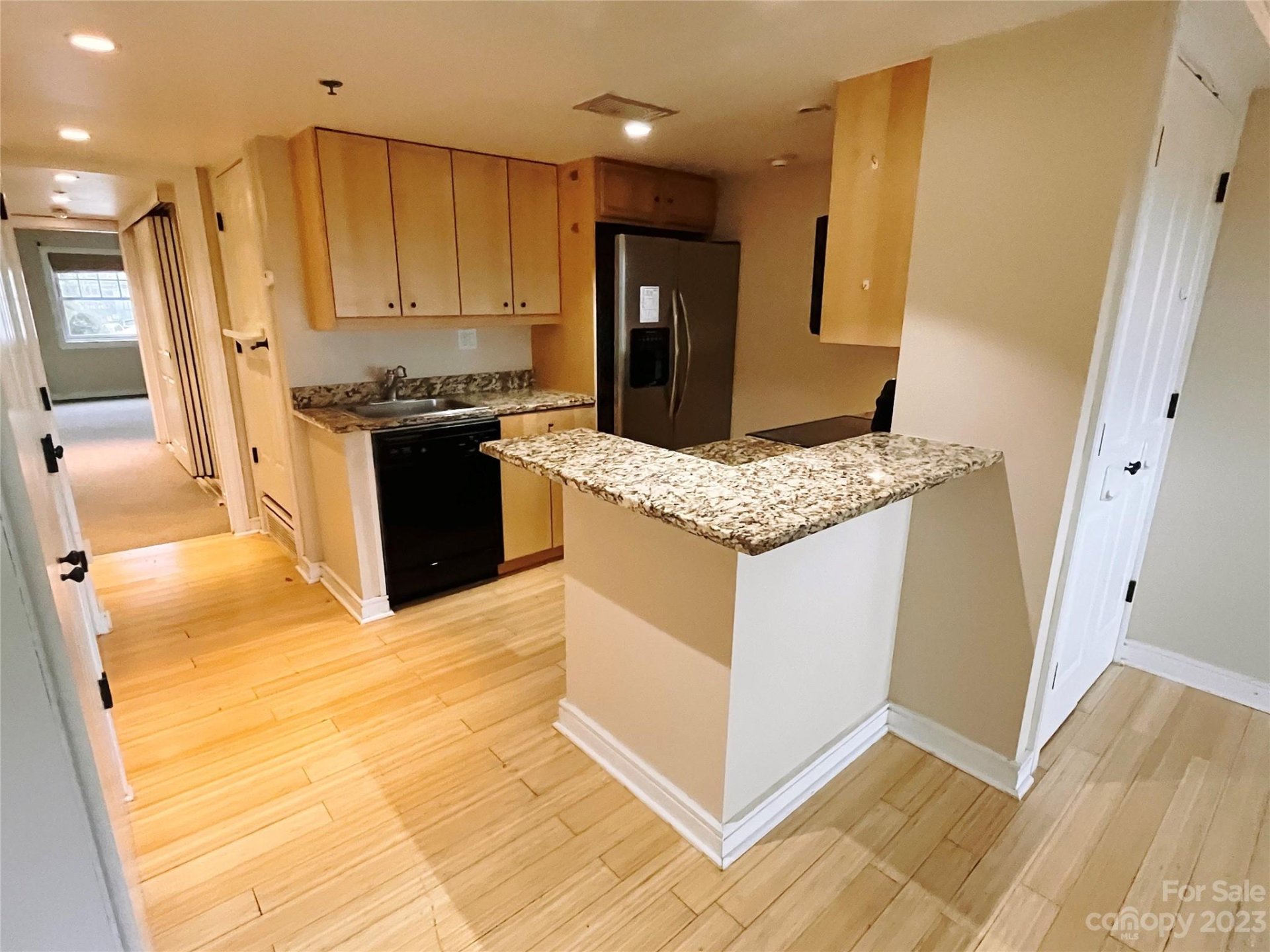 Property image 3 at 37 Hiawassee Street, Asheville, NC 28801