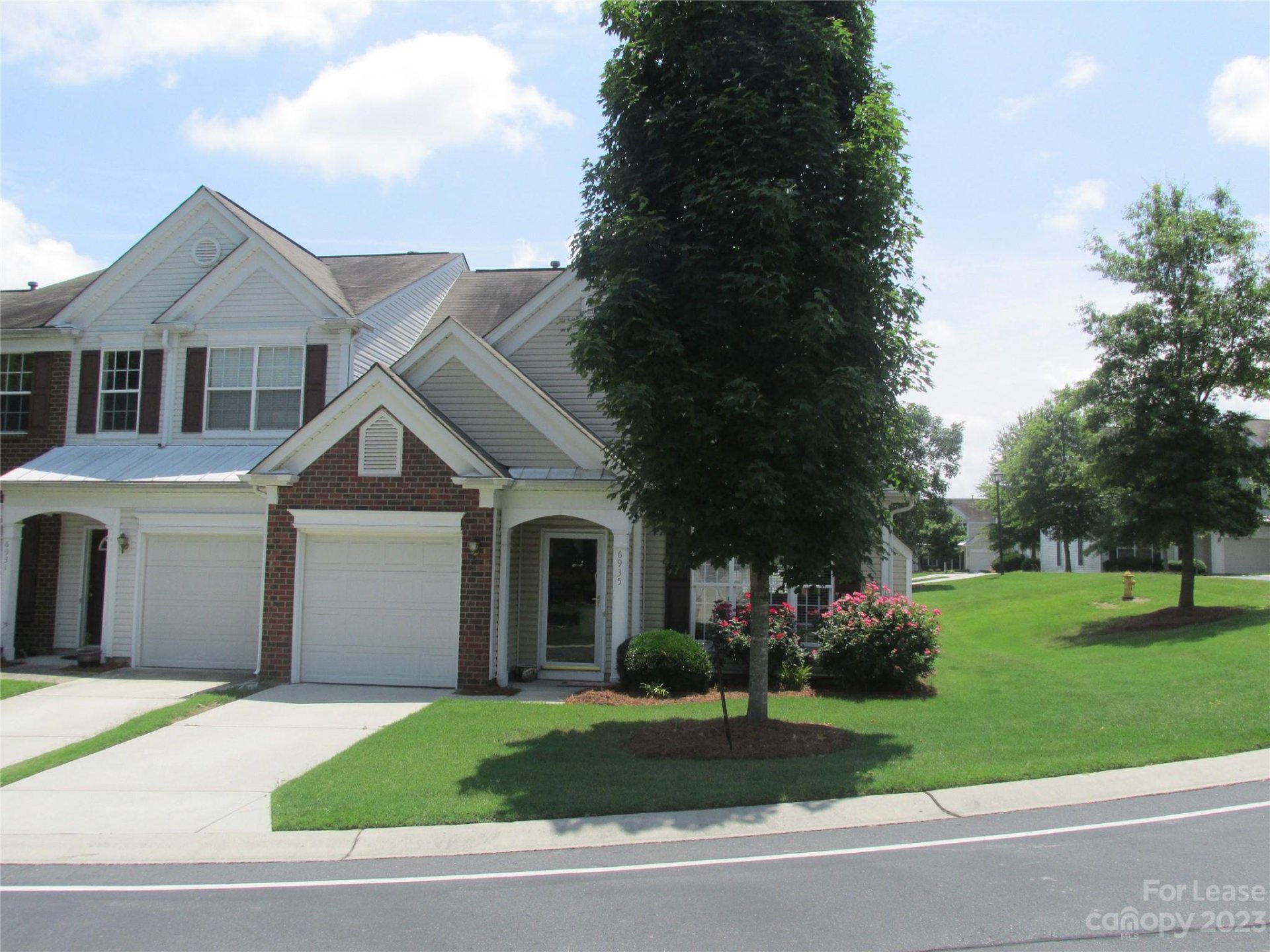 Property image 1 at 6935 Beverly Springs Drive, Charlotte, NC 28270