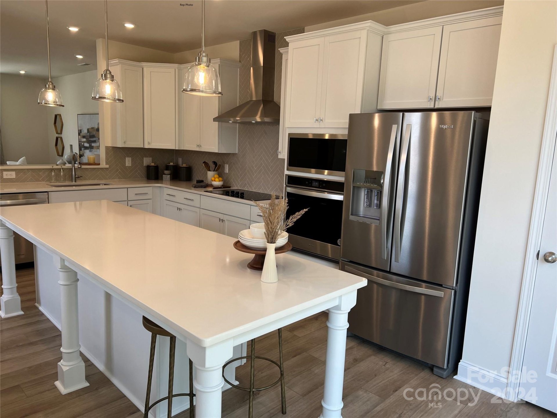 2318 Magnolia Blossom Way