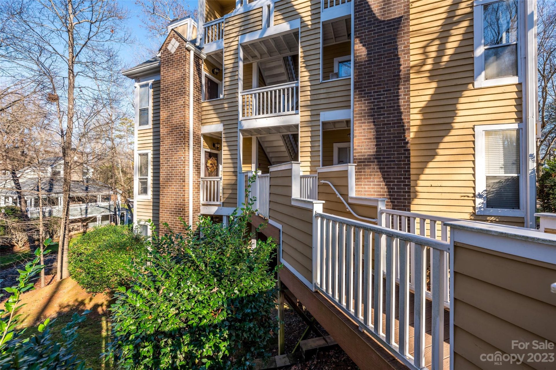 Property image 1 at 2518 Cranbrook Lane, Charlotte, NC 28207