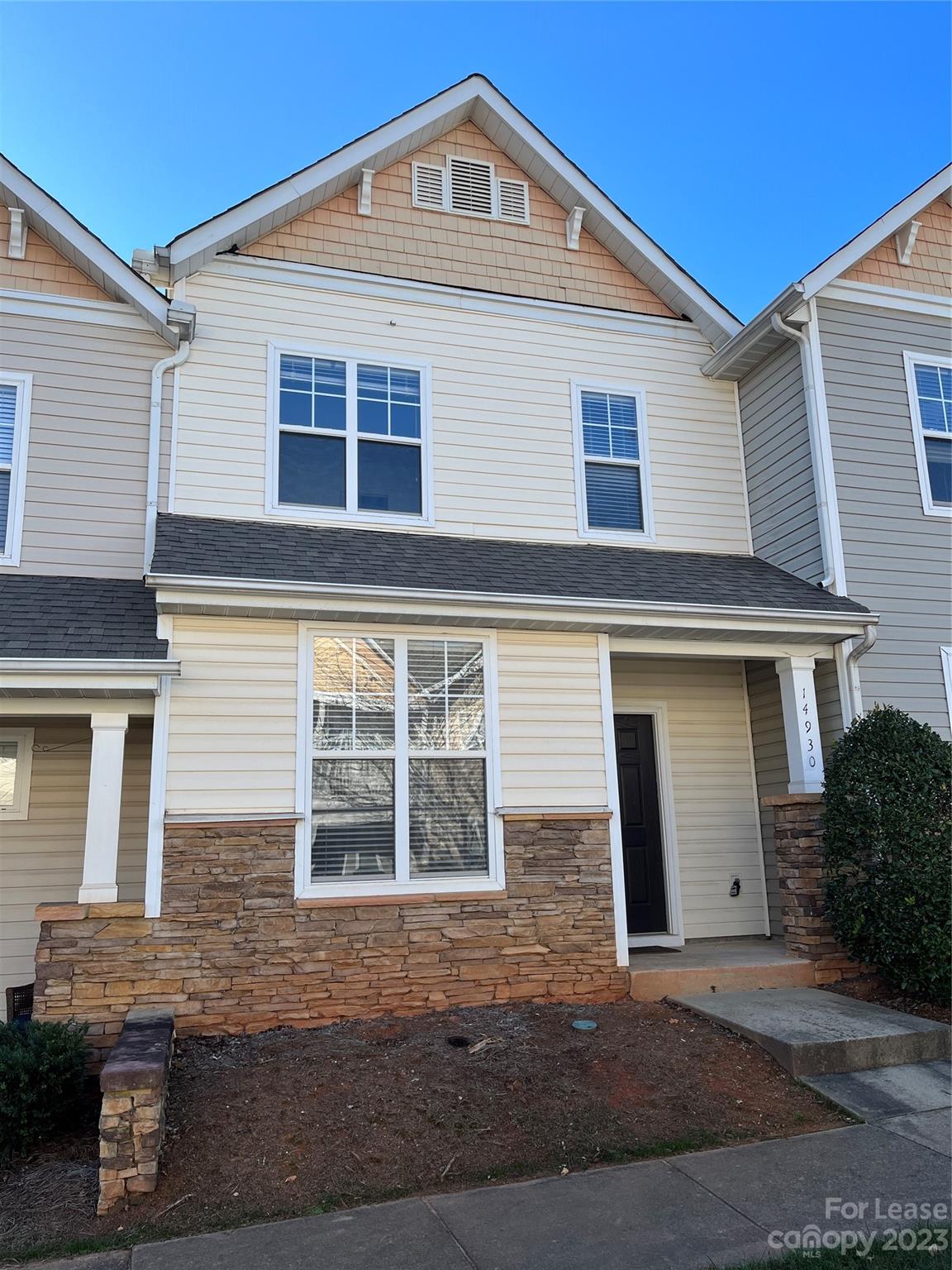 Property image 1 at 14930 Scothurst Lane, Charlotte, NC 28277