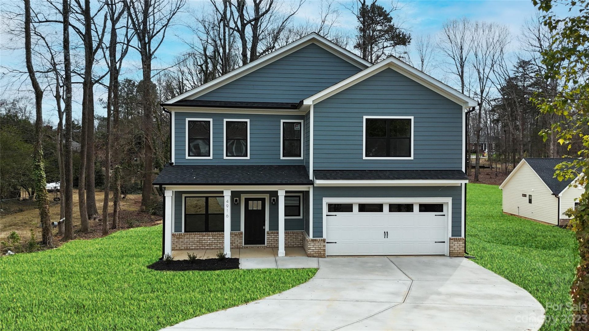 Property image 1 at 4916 Spring Lane, Charlotte, NC 28213