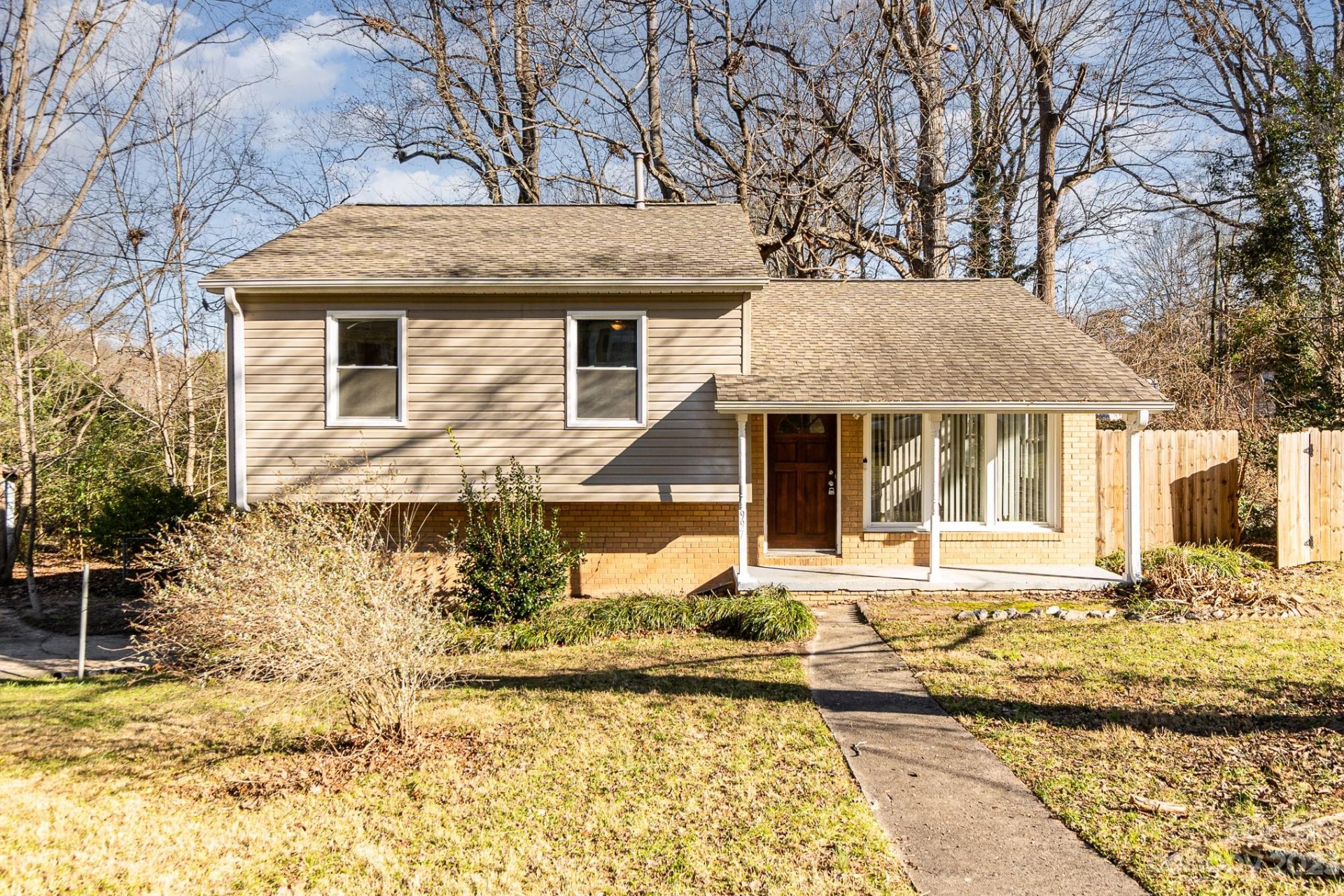 Property image 1 at 997 Green Circle Drive, Gastonia, NC 28054